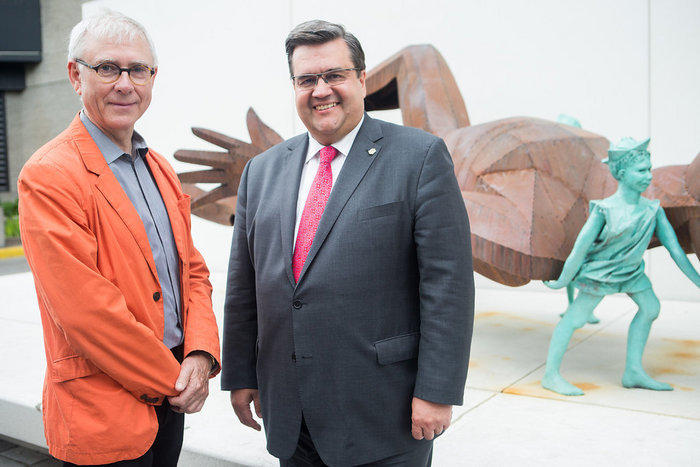 Artiste et maire